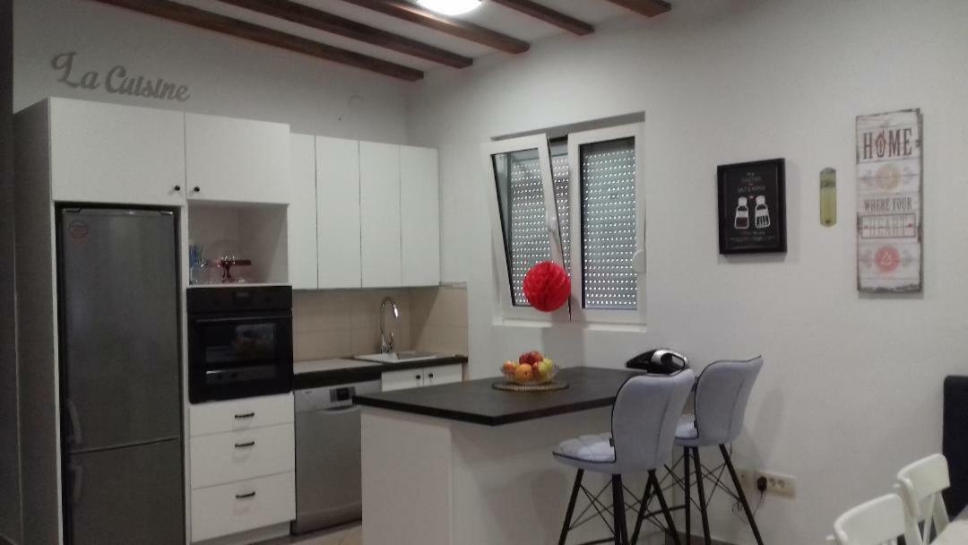 Studio Tami I Barbi Apartment Opatija Exterior foto