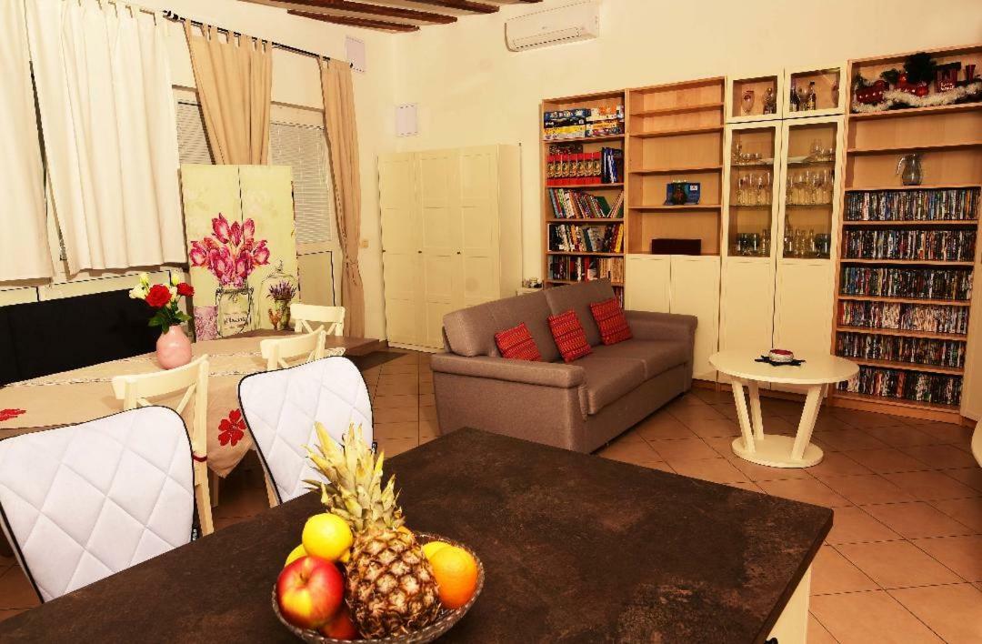 Studio Tami I Barbi Apartment Opatija Exterior foto