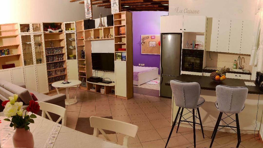 Studio Tami I Barbi Apartment Opatija Exterior foto