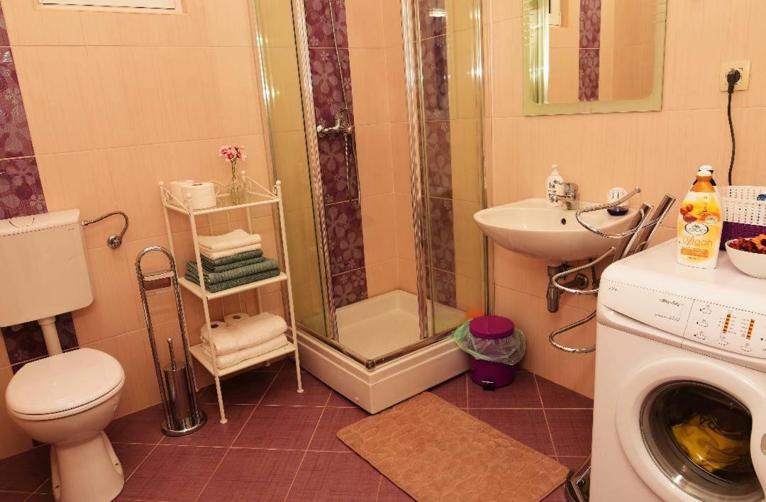 Studio Tami I Barbi Apartment Opatija Exterior foto